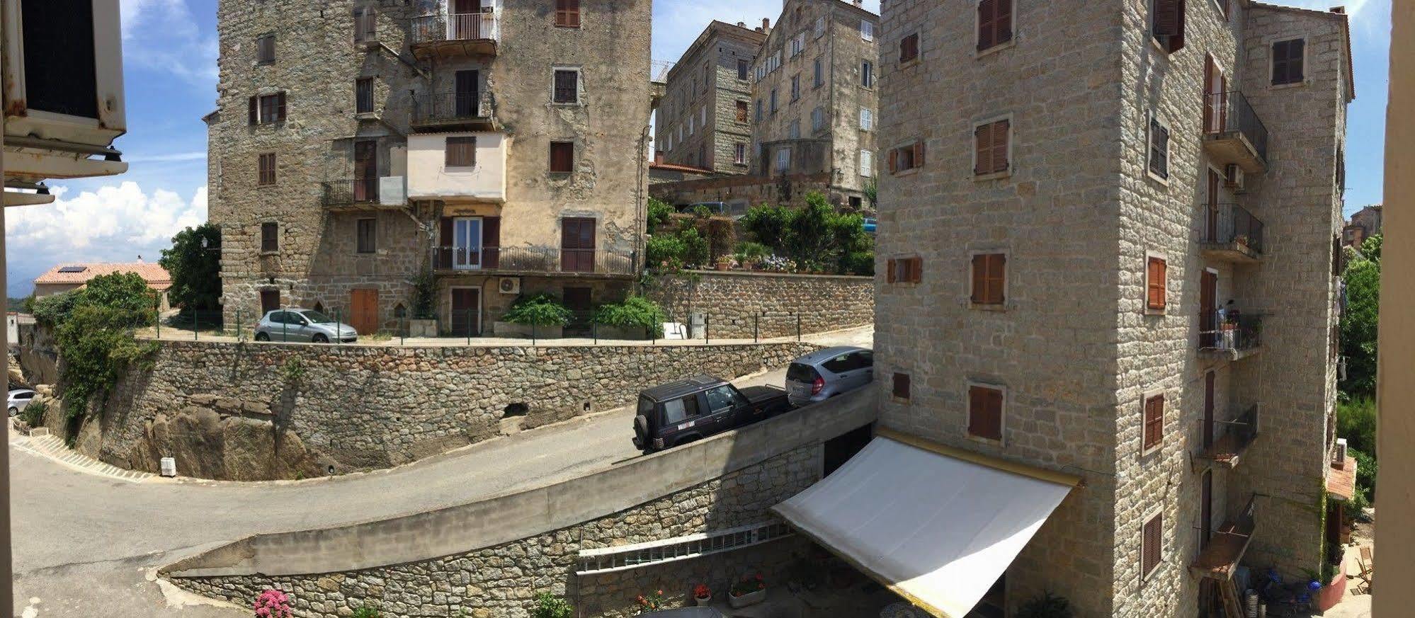 Hotel Des Roches 3*